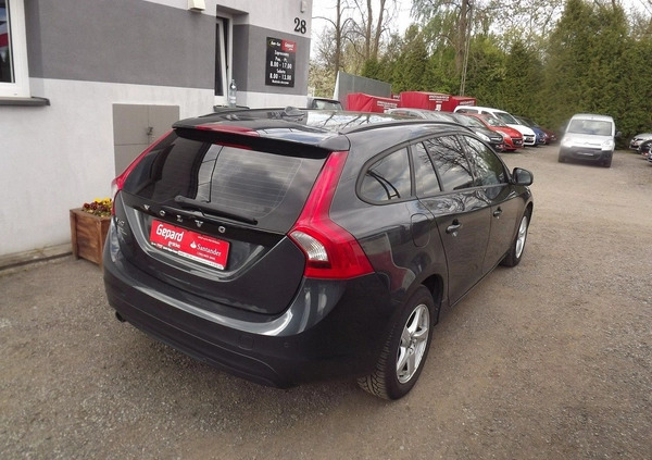 Volvo V60 cena 39900 przebieg: 206557, rok produkcji 2015 z Łaskarzew małe 92